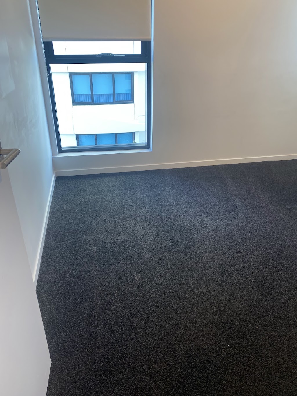 Hans5star cleaning | 39 Marble Arch Pl, Arundel QLD 4214, Australia | Phone: 0415 229 318