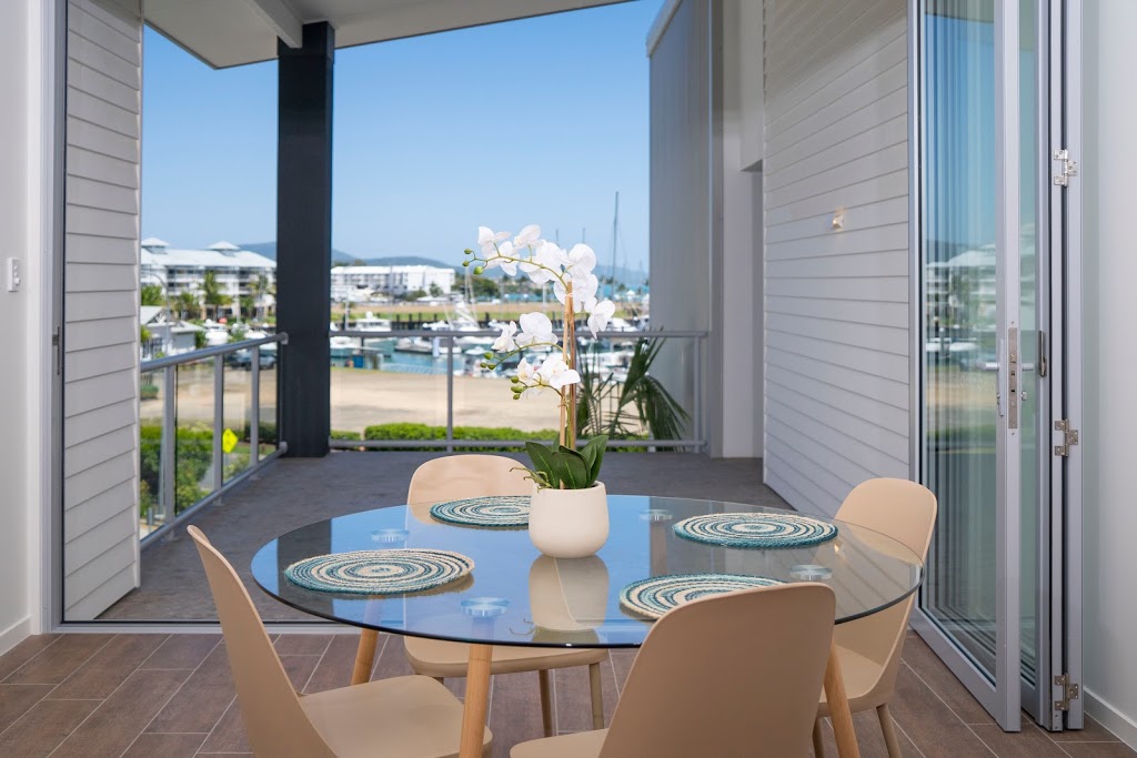 Harbour Cove | 28-30 The Cove Rd, Airlie Beach QLD 4802, Australia | Phone: 0404 457 456