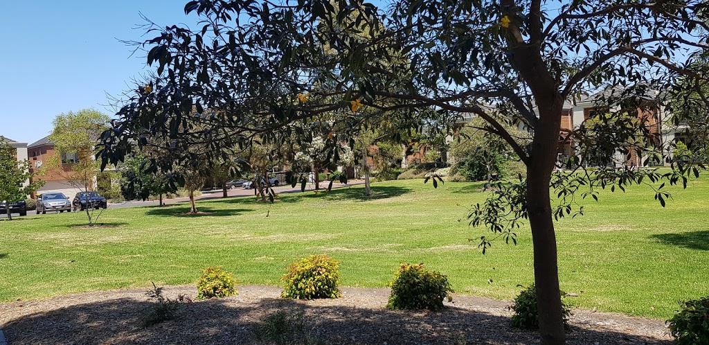 Madison Boulevard Park | park | Madison Blvd, Mitcham VIC 3132, Australia