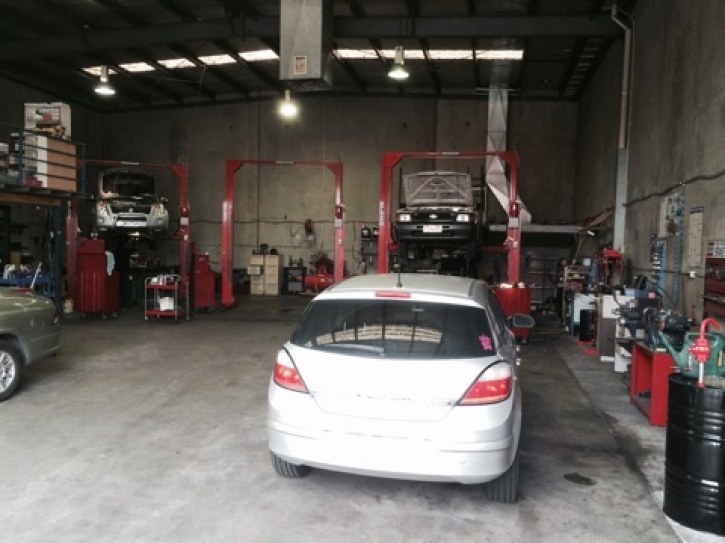 Florida Automotive | car repair | 4/850 Cooper St, Somerton VIC 3062, Australia | 0393039201 OR +61 3 9303 9201