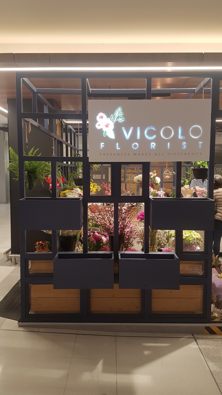 Vicolo Florist | 15-19 Pacific Parade, Dee Why NSW 2099, Australia | Phone: (02) 9981 2788