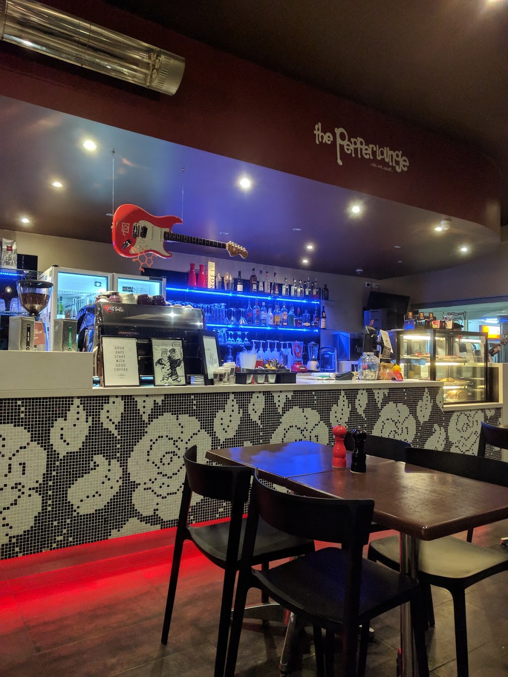 The Pepper Lounge | restaurant | 19/62 Looranah St, Jindalee QLD 4074, Australia | 0733761011 OR +61 7 3376 1011