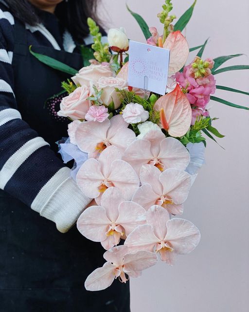 flower delivery melbourne - The little market bunch | 6/46 Export Dr, Brooklyn VIC 3012, Australia | Phone: 0452 554 811