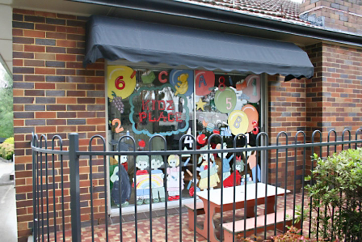 Kidz Place Child Care Centre | school | 119 Old Northern Rd, Baulkham Hills NSW 2153, Australia | 0296392596 OR +61 2 9639 2596