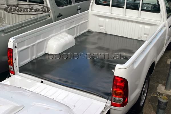 Booter Auto Accessories | 926 Kingsford Smith Dr, Eagle Farm QLD 4009, Australia | Phone: (07) 3216 4758