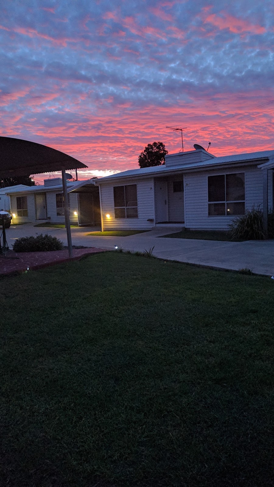 Springsure Overlander Motel | lodging | 10 Eclipse St, Springsure QLD 4722, Australia | 0749841888 OR +61 7 4984 1888