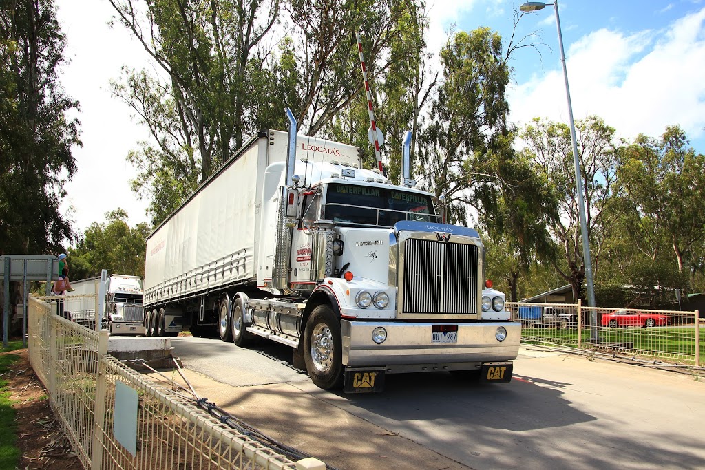 Leocatas Transport | moving company | 530 Cross Keys Rd, Cavan SA 5094, Australia | 0358242135 OR +61 3 5824 2135