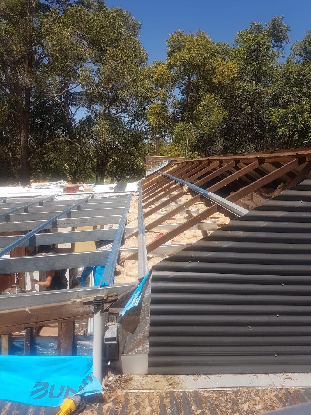 Oxley Roofing | roofing contractor | 10 Coot Way, Tapping WA 6065, Australia | 0451493765 OR +61 451 493 765
