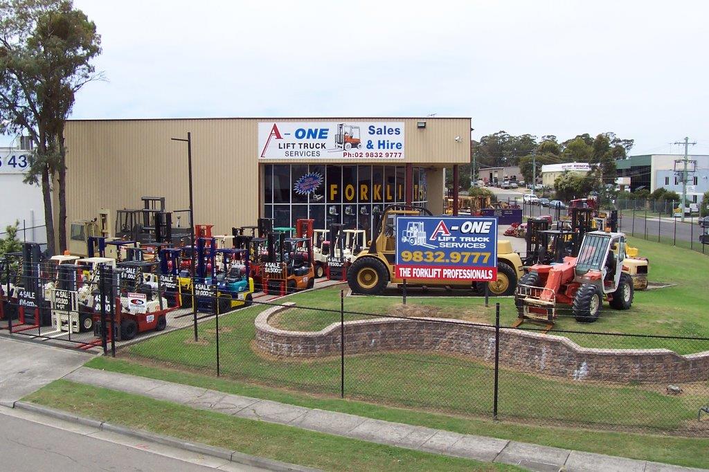 A One Lift Truck Services | 6 Marieanne Pl, Minchinbury NSW 2770, Australia | Phone: (02) 9832 9777