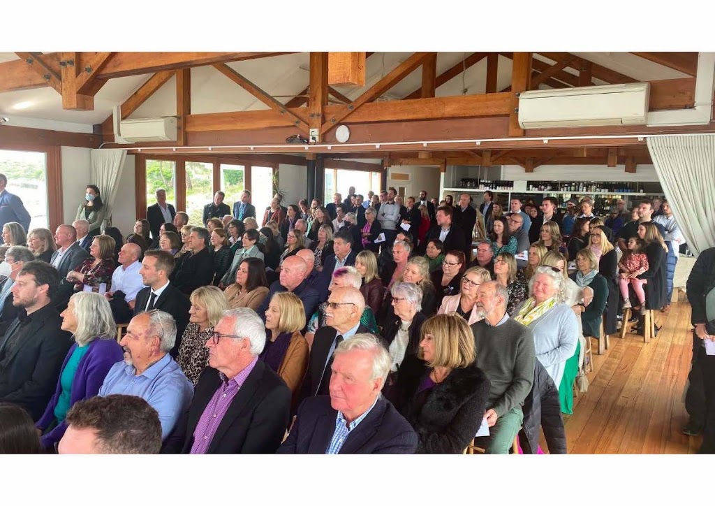 Picaluna - Beautiful Funerals - Eltham | 125 Lavender Park Rd, Eltham VIC 3095, Australia | Phone: (03) 9069 2634