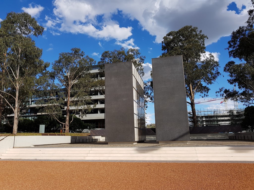 Australian Peacekeeping Memorial | Anzac Parade, Campbell ACT 2600, Australia | Phone: 0418 266 033