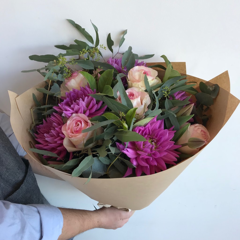 Norwest Private Hospital Florist | florist | Circa Retail, 1 Circa Boulevarde, Bella Vista NSW 2153, Australia | 0288247200 OR +61 2 8824 7200