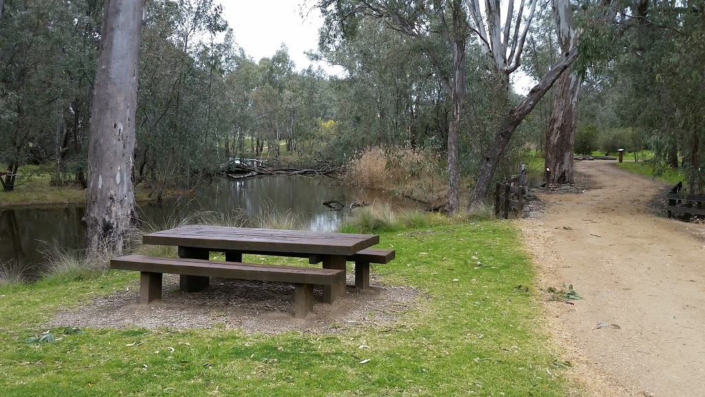 Wonga Wetlands | park | 2377 Riverina Hwy, Splitters Creek NSW 2640, Australia | 0260435820 OR +61 2 6043 5820