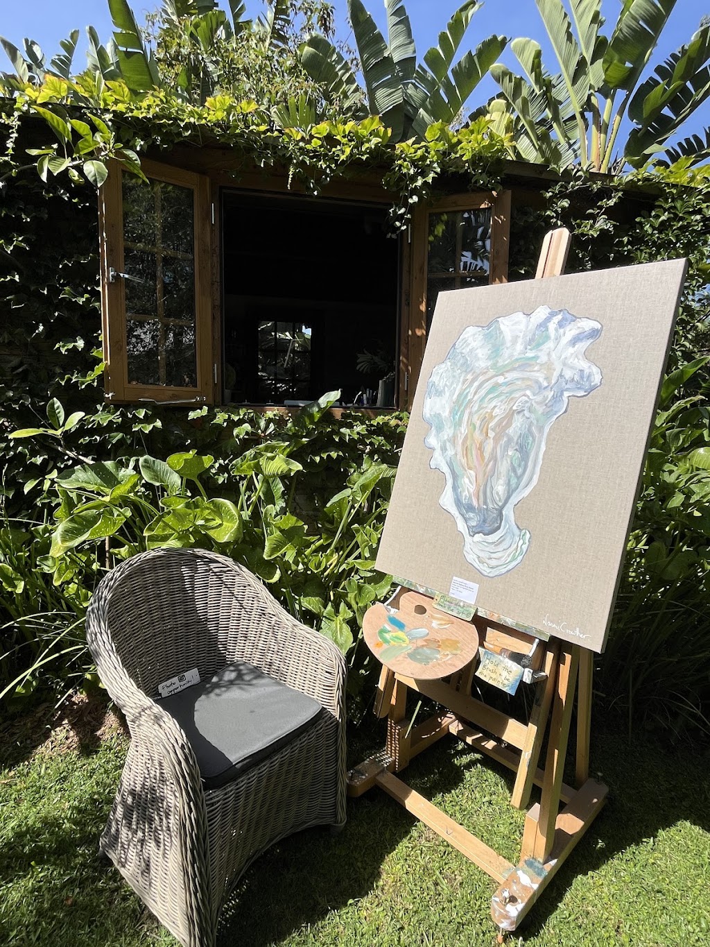 Naomi Crowther Artist | 33 Newth Pl, Surf Beach NSW 2536, Australia | Phone: 0418 974 455