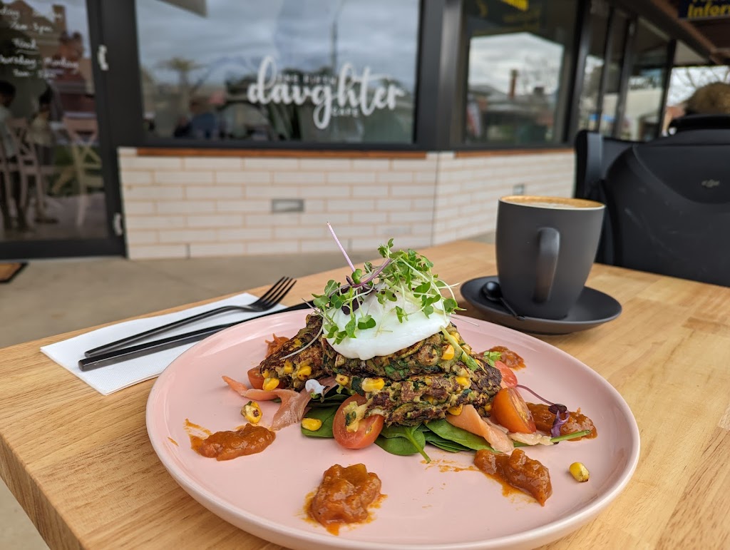 The Fifth Daughter Cafe | cafe | 2 Deniliquin St, Tocumwal NSW 2714, Australia | 0499986118 OR +61 499 986 118