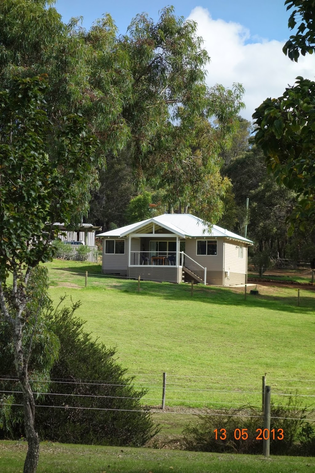 Hillborne Cottage Perth | lodging | 540 Horace St, Sawyers Valley WA 6074, Australia | 0417940951 OR +61 417 940 951