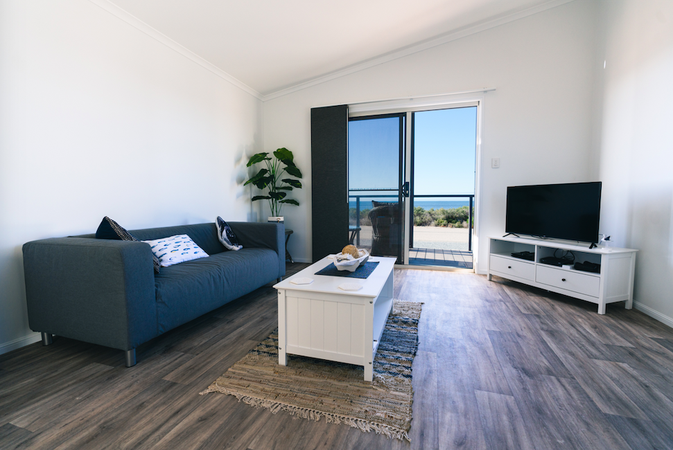 Fowlers Bay Ocean View Cabins | 19 Esplanade, Fowlers Bay SA 5690, Australia | Phone: (08) 8625 6143