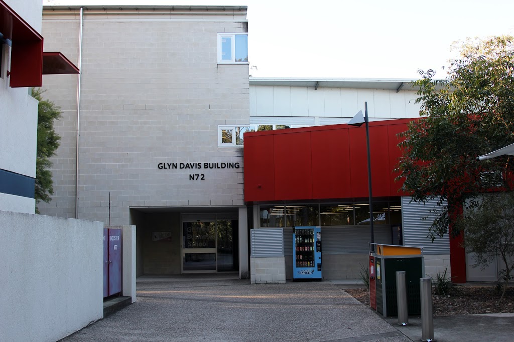 Glyn Davis Building (N72) | Glyn Davis Building, Nathan QLD 4111, Australia