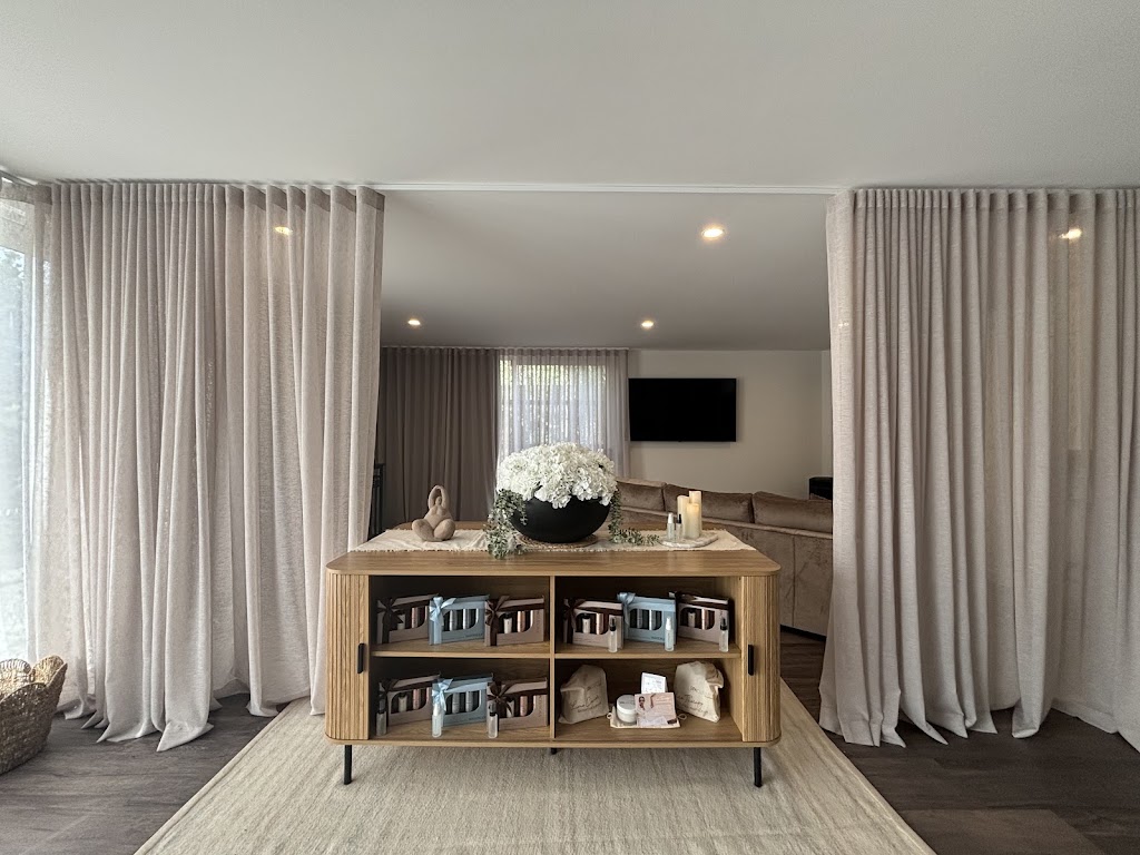 Aura Belle Spa | 37 Fauconshawe St, Balnarring Beach VIC 3926, Australia | Phone: 0400 691 541
