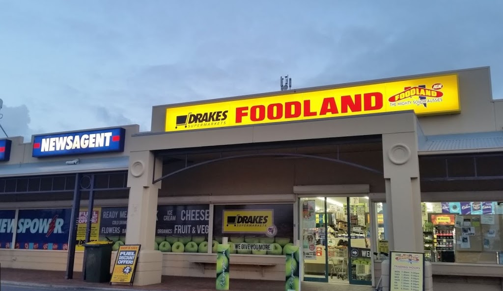 Drakes Walkley Heights Foodland | supermarket | Wright Rd & Rm Williams Dr, Walkley Heights SA 5098, Australia | 0881620000 OR +61 8 8162 0000