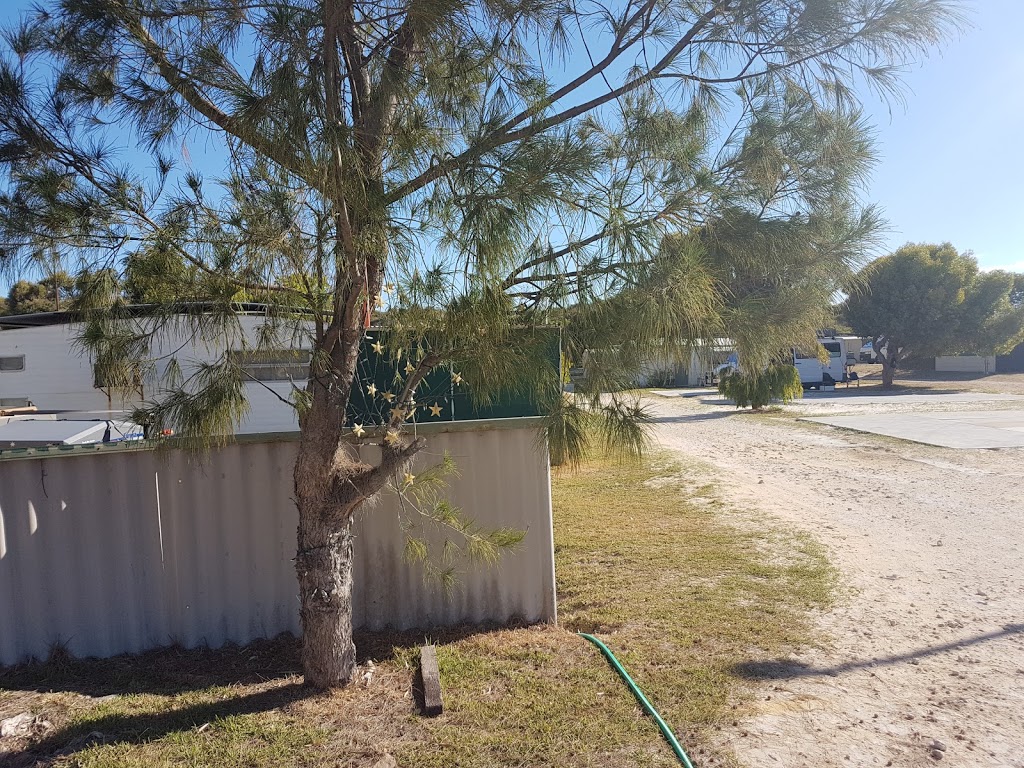 Lancelin Caravan Park | rv park | 4 Hopkins St, Lancelin WA 6044, Australia