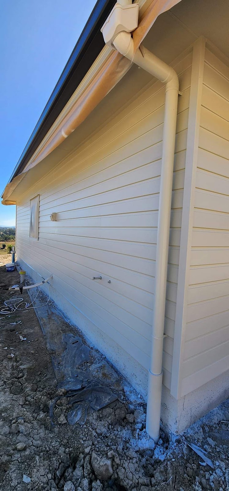 J Andrew Painting | 10 Scheyville Cres, South Ripley QLD 4306, Australia | Phone: 0410 160 349