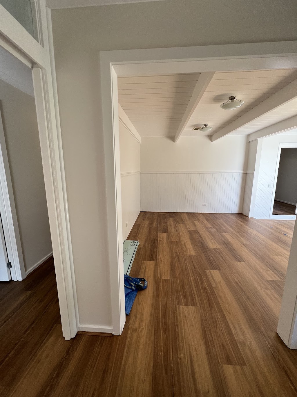 Commercial Flooring | 15 Botanica Springs Blvd, Brookfield VIC 3338, Australia | Phone: 0405 399 468
