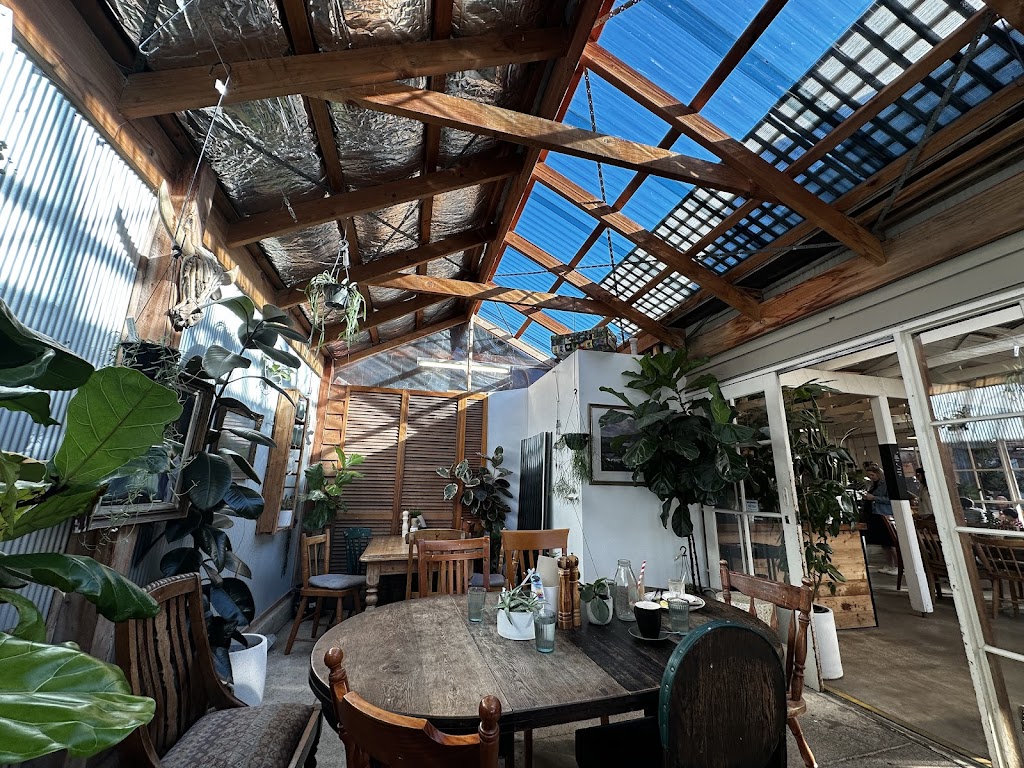 Poppies Anglesea | 1 Simmons Ct, Anglesea VIC 3230, Australia | Phone: (03) 5203 5785