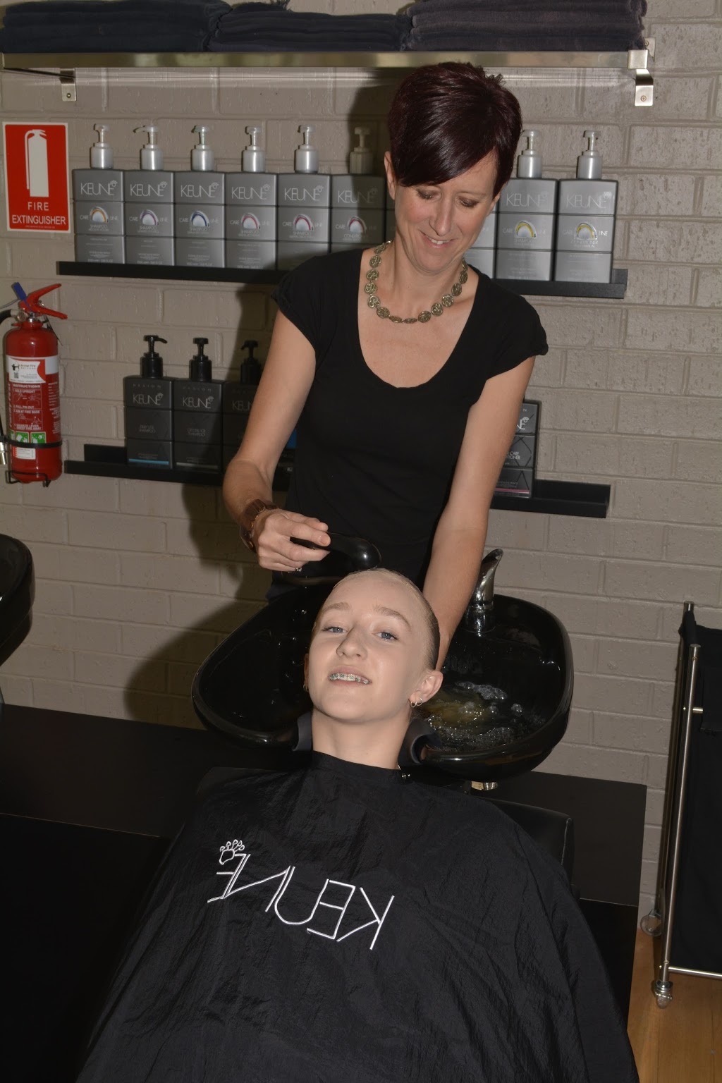 Natural Strands Hair Studio | shop 3/115-119 Parkes St, Helensburgh NSW 2508, Australia | Phone: (02) 4294 1487