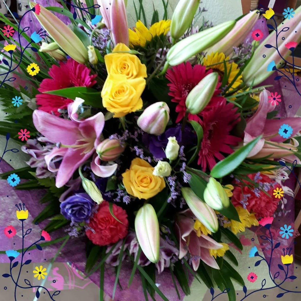 Hervey Bay Florist | florist | 2/13 Bideford St, Torquay QLD 4655, Australia | 0741253064 OR +61 7 4125 3064