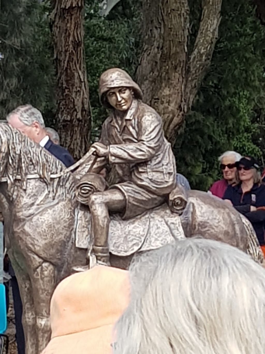 Lennie Gwyther statue | Leongatha VIC 3953, Australia | Phone: (03) 5662 9200