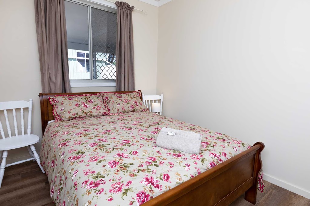 Marrahbella Cottage | 15 Arthur St, Darkan WA 6392, Australia | Phone: 0418 445 879