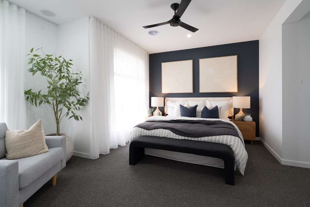 Aston Homes - Exford Waters Display Home Centre | 13 Riversdale Bvd, Weir Views VIC 3338, Australia | Phone: 0417 990 999
