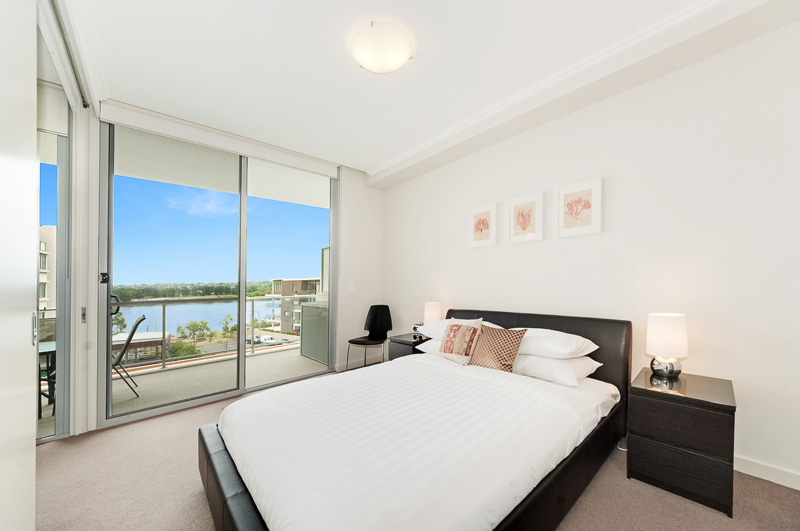 Astra Apartments Rhodes | lodging | 46 Walker St, Rhodes NSW 2138, Australia | 1300797321 OR +61 1300 797 321