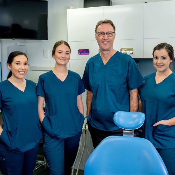 Ward Rutley Endodontist Brisbane | dentist | Unit 4/80 Hope St, South Brisbane QLD 4101, Australia | 0737261226 OR +61 7 3726 1226