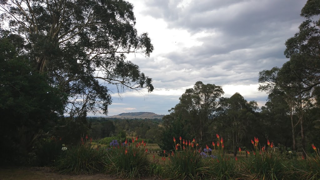 Sutton Tops Cottage | 2 Greenhills Rd, Sutton Forest NSW 2577, Australia | Phone: (02) 4869 1992