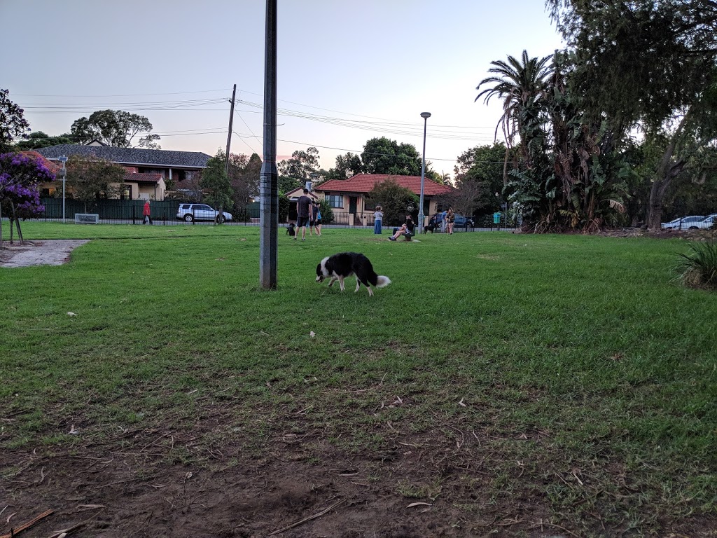 Croydon Dog Off Leash | park | Queen St, Croydon NSW 2132, Australia | 0297161800 OR +61 2 9716 1800