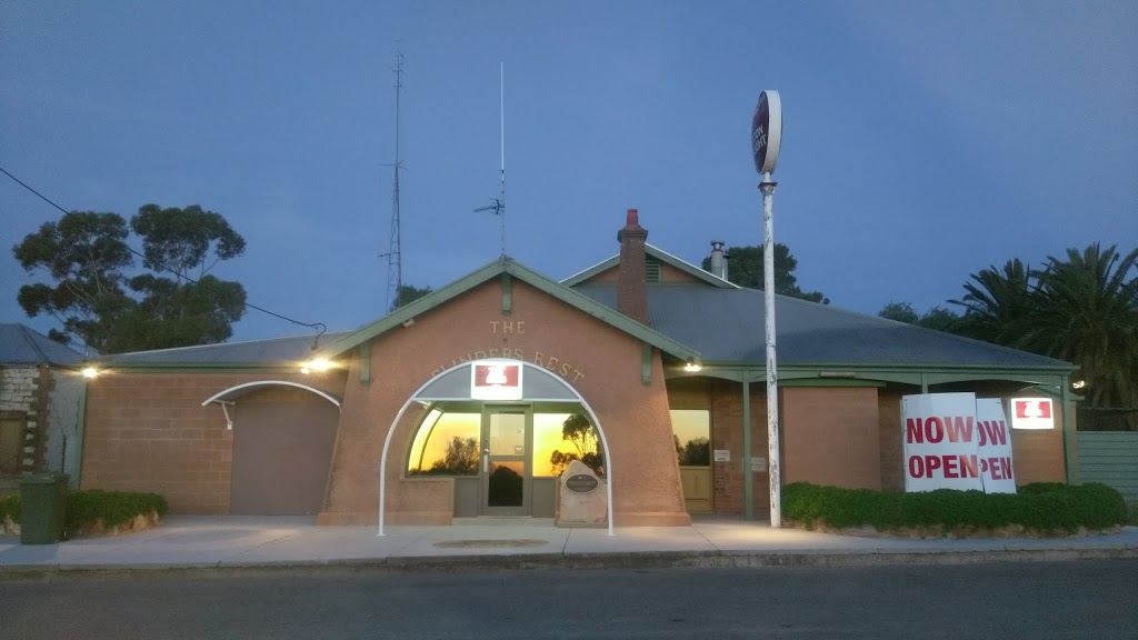 The Flinders Rest Hotel | store | 1 Railway Terrace, Warnertown SA 5540, Australia | 0886343044 OR +61 8 8634 3044