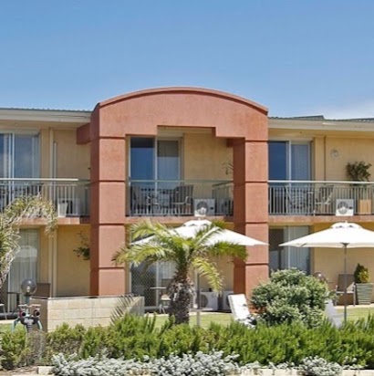 Ocean View Motel | lodging | 10 Lawley St, North Beach WA 6020, Australia | 0894479555 OR +61 8 9447 9555