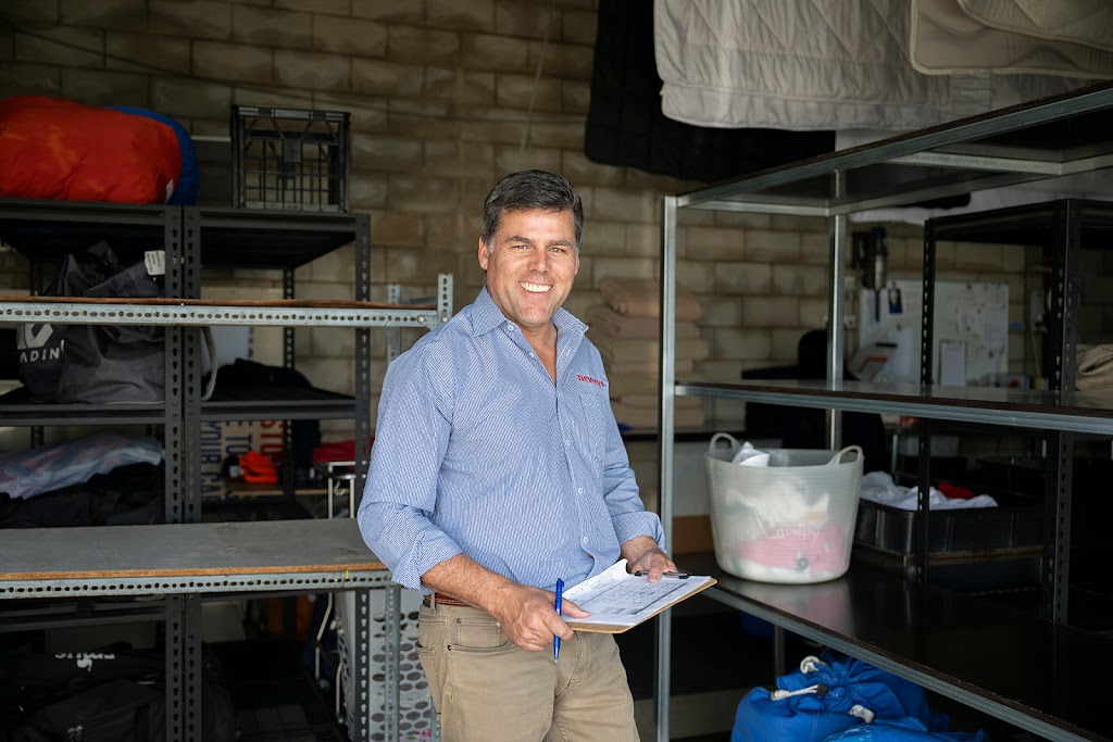 Neweys Commercial Laundry | 7 Strathgrove Way, Orange NSW 2800, Australia | Phone: (02) 6362 1814