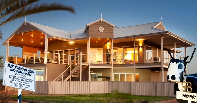 The Two Tin Cow B&B | 98 Explorer Ave, Kalbarri WA 6536, Australia | Phone: 0438 316 779