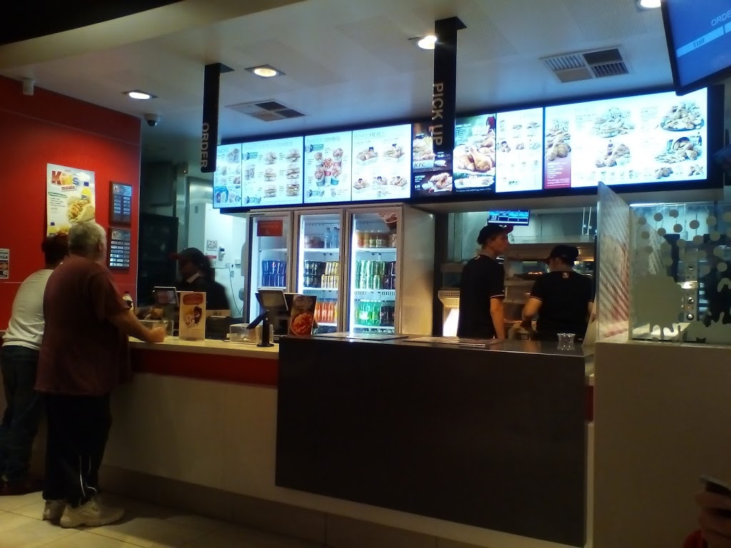 KFC Ellenbrook | meal takeaway | 11 Deloraine Way, Henley Brook WA 6055, Australia | 0892976382 OR +61 8 9297 6382