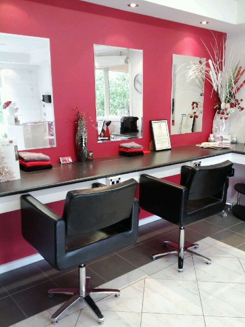 One Two Hair Salon | 12 Landon Pl, Carrum Downs VIC 3201, Australia | Phone: (03) 9782 9517