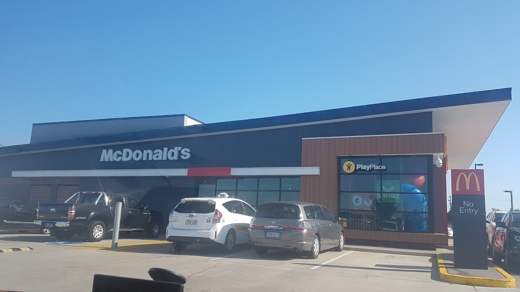 McDonalds Mackay South Ooralea | restaurant | 67 Boundary Rd, Ooralea QLD 4740, Australia | 0749526154 OR +61 7 4952 6154