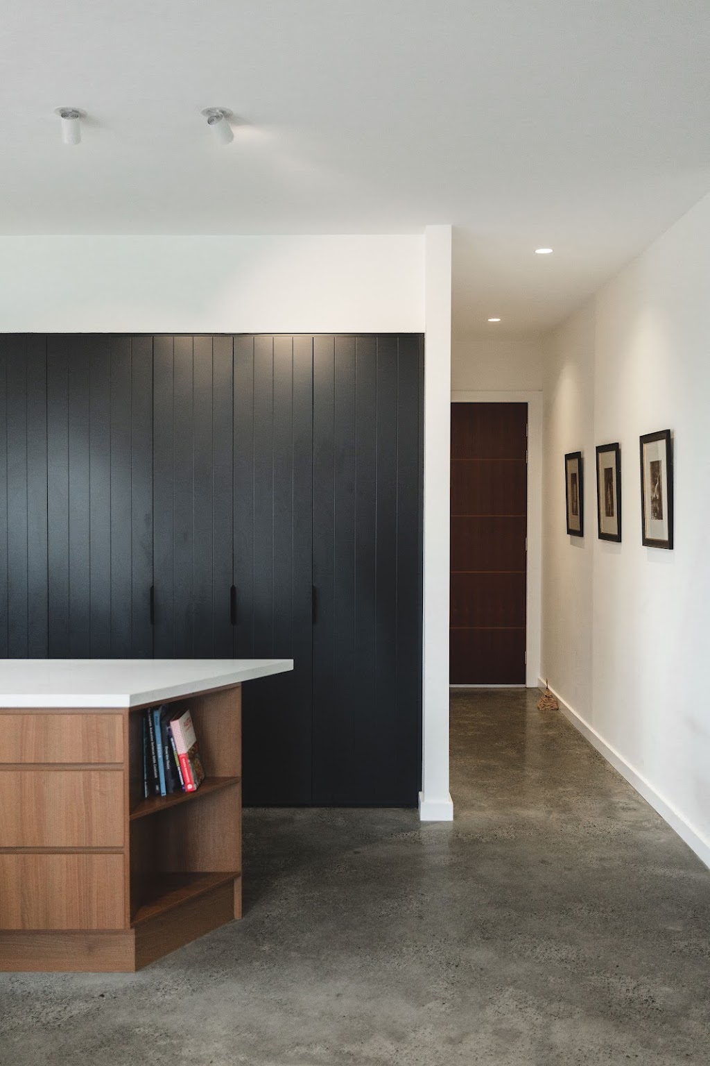 CKS Projects Custom Home Builder Designer Wollongong | UNIT 45/7 Waynote Pl, Unanderra NSW 2526, Australia | Phone: 0483 908 669