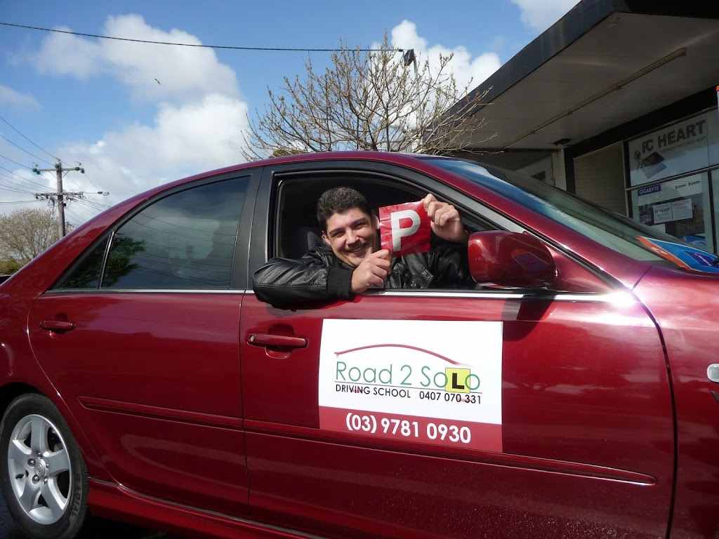 Road 2 Solo Driving School | 11 The Glen, Frankston VIC 3199, Australia | Phone: 0407 070 331