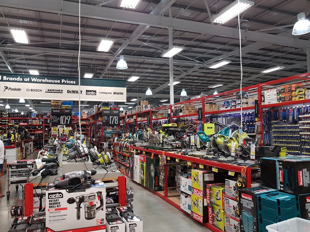 Bunnings North Shore Townsville | hardware store | N Shore Blvd, Burdell QLD 4818, Australia | 0744120200 OR +61 7 4412 0200