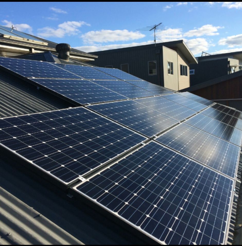 Solar Knight | 3 Greenview Ct, Rowville VIC 3178, Australia | Phone: 1300 625 885