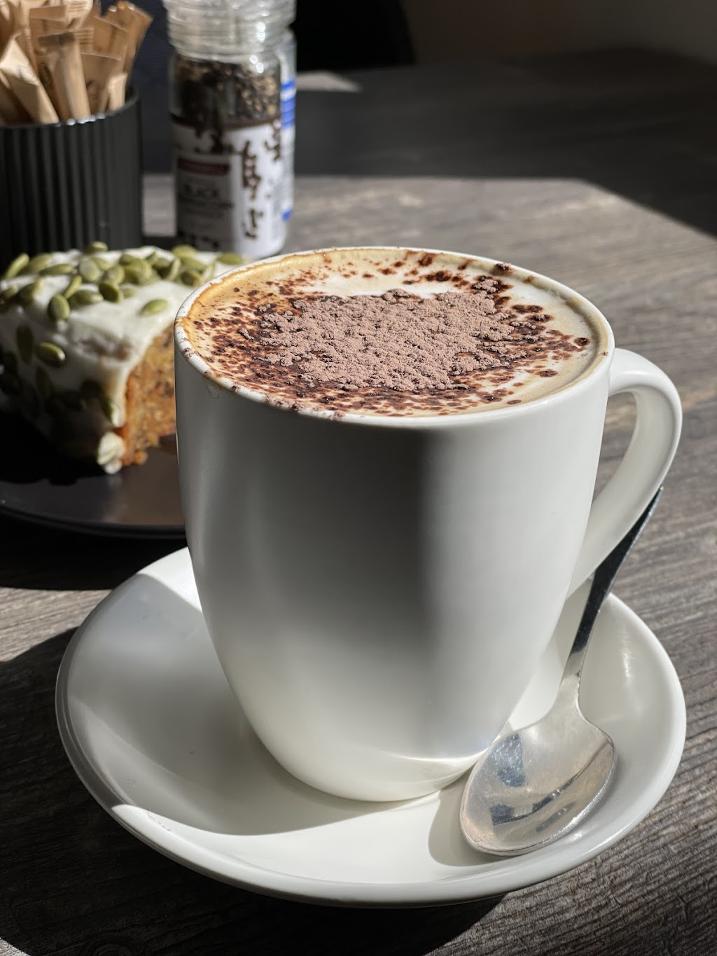 Gogos cafe & Bar | 40 Victoria St, Macedon VIC 3440, Australia | Phone: 0401 149 455
