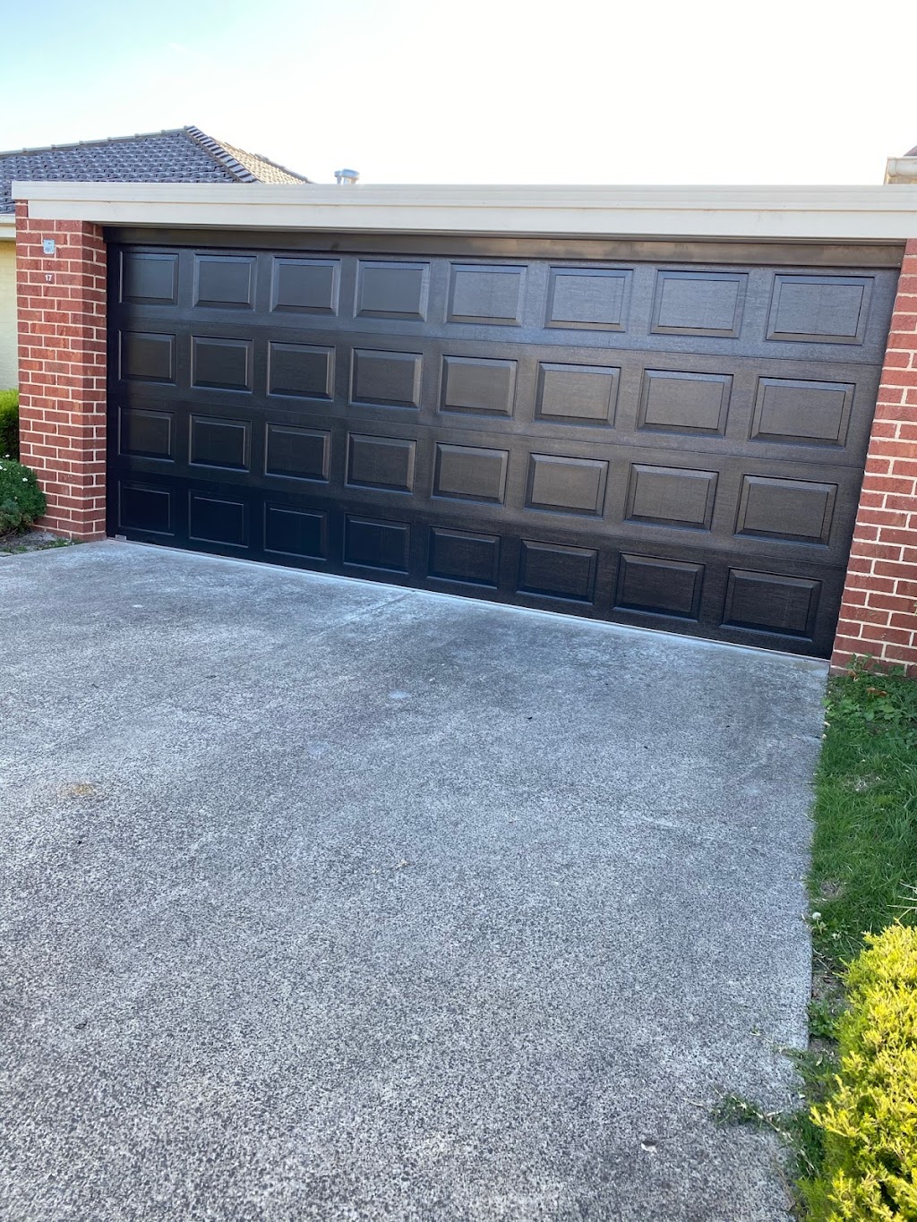 Homeline Garage doors& Gates | 9-11 Wren Rd, Moorabbin VIC 3189, Australia | Phone: 0423 337 311